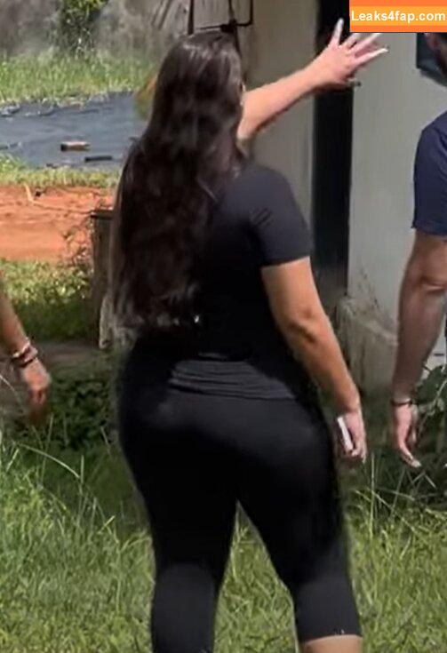 Thais Nakaguma / Canal Rota Livre Pelo Mundo / rotalivrepelomundo leaked photo photo #0077