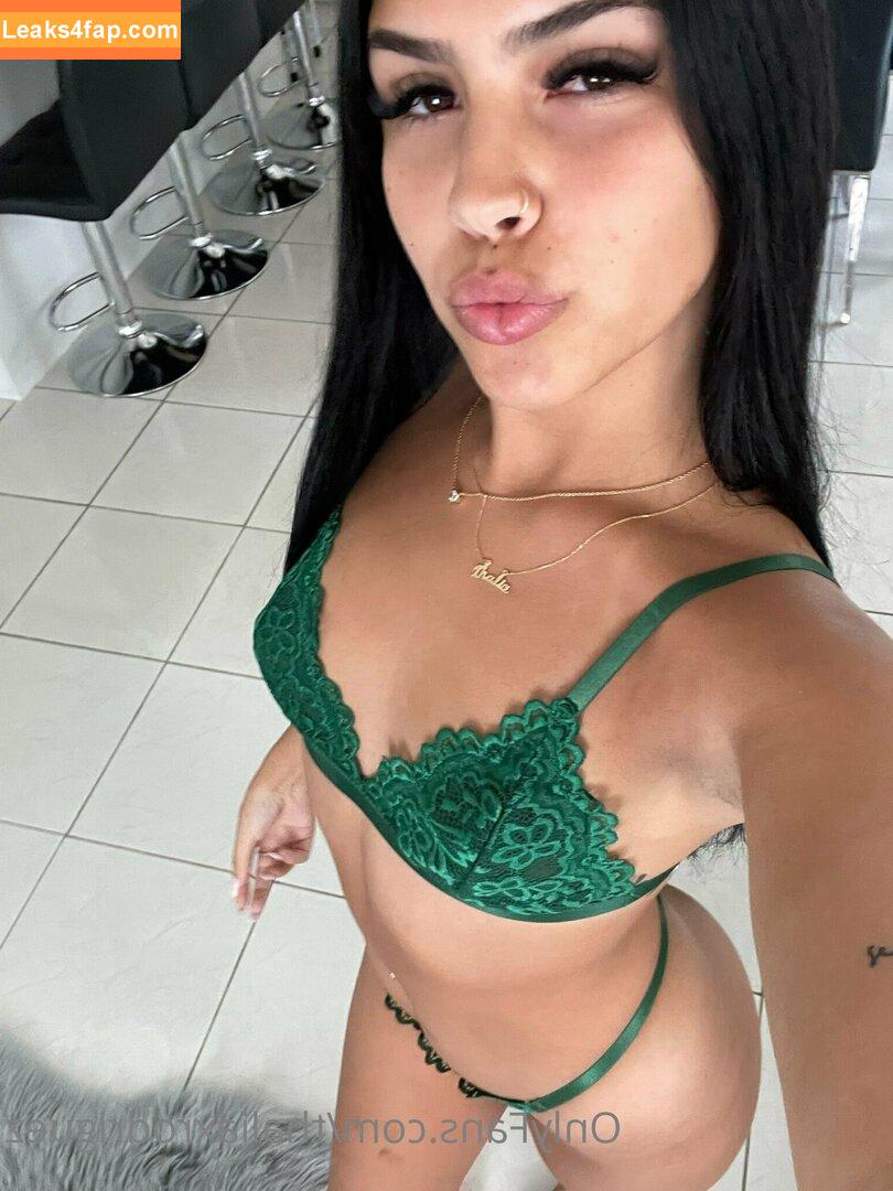 Thalia Rodriguez / thaliaxrodriguez / thalii_13_oficial leaked photo photo #0001