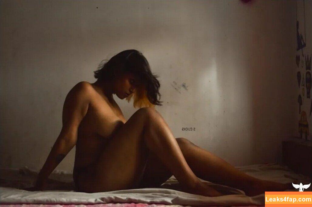 ___that_bong_girl___ / Darshana Chatterjee / Secret Sass leaked photo photo #0003