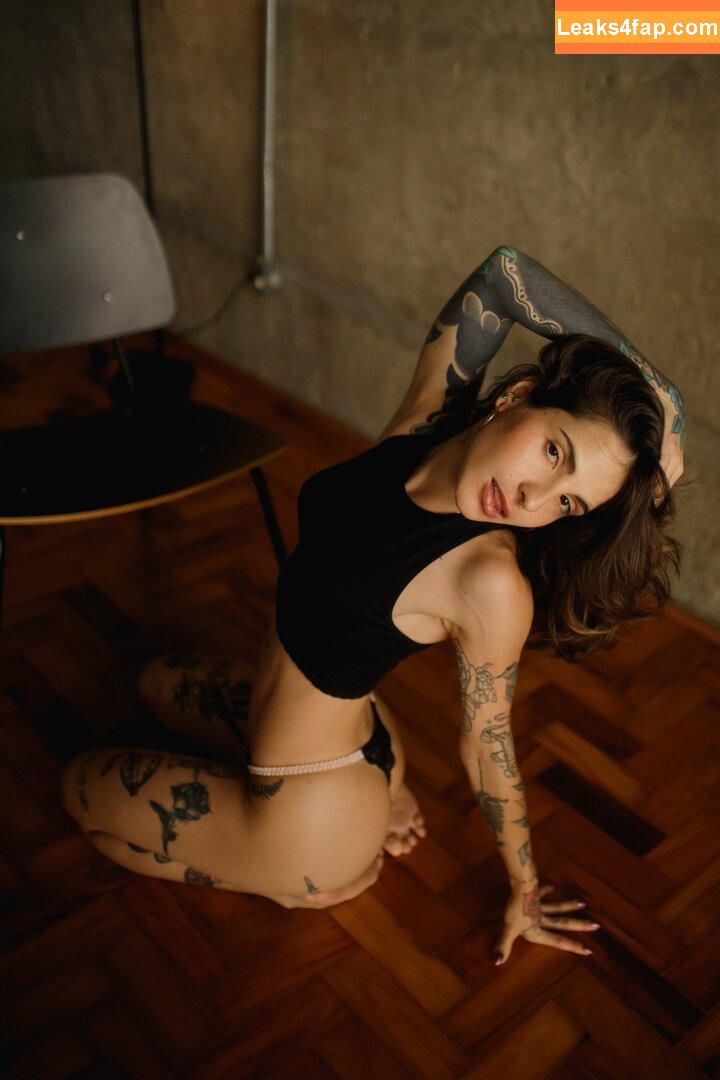 Thata / thata.prd / thata999 / thatacamposb / thatafeet leaked photo photo #0009