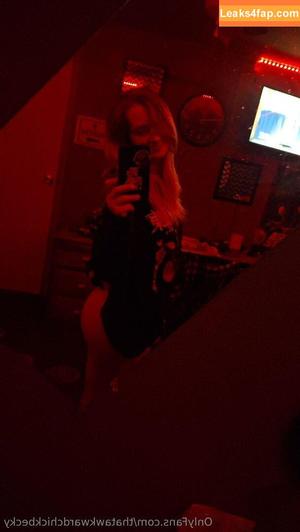 thatawkwardchickbecky photo #0022