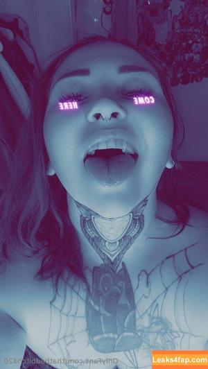 thatbadbitch420 photo #0020