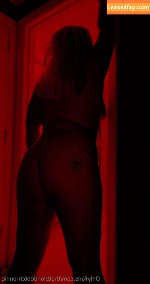 thatblondebtchronnie photo #0019
