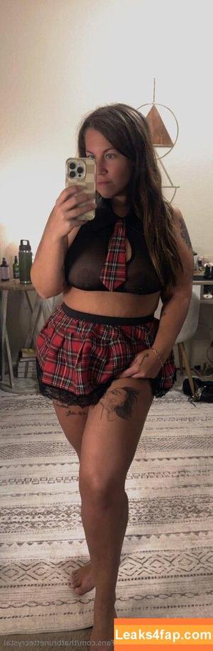 thatbrunettecrystal photo #0014