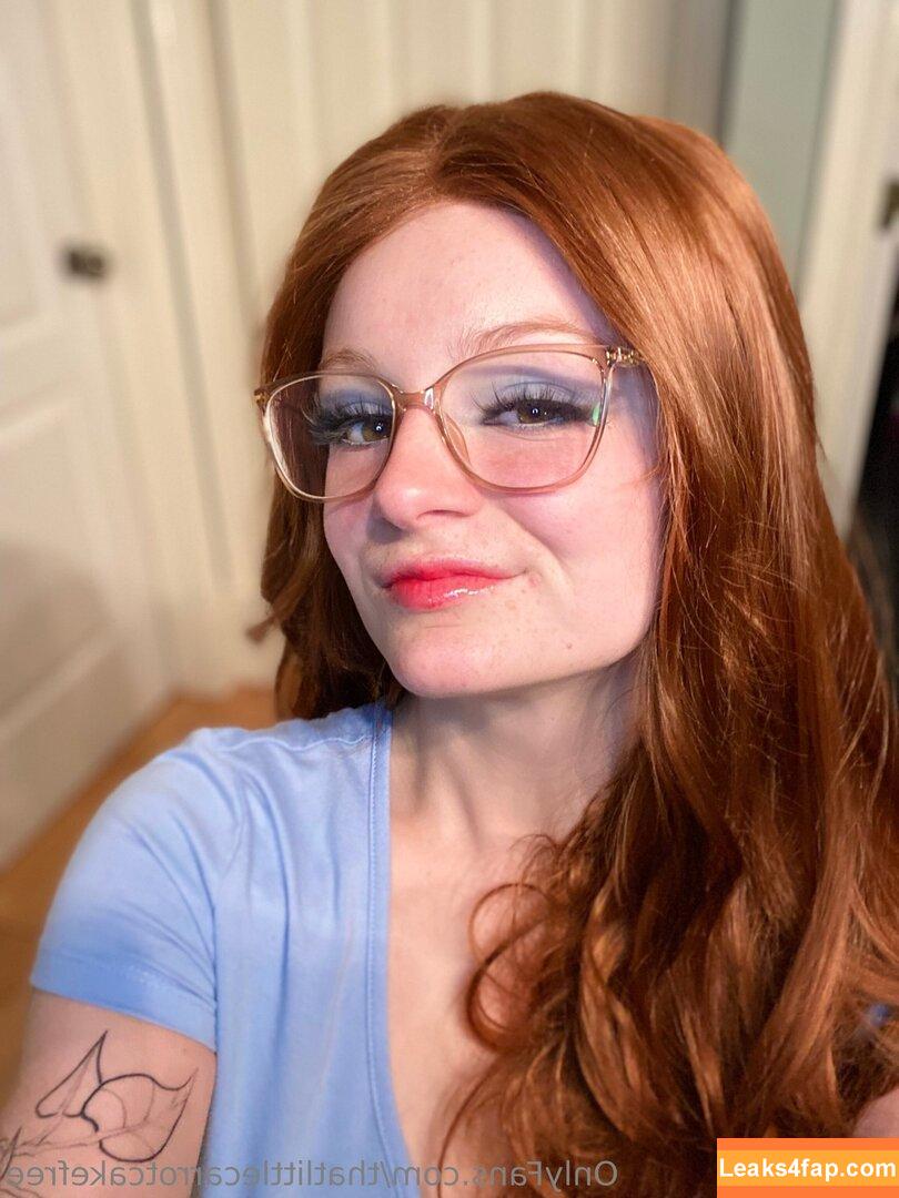 thatlittlecarrotcakefree /  leaked photo photo #0005