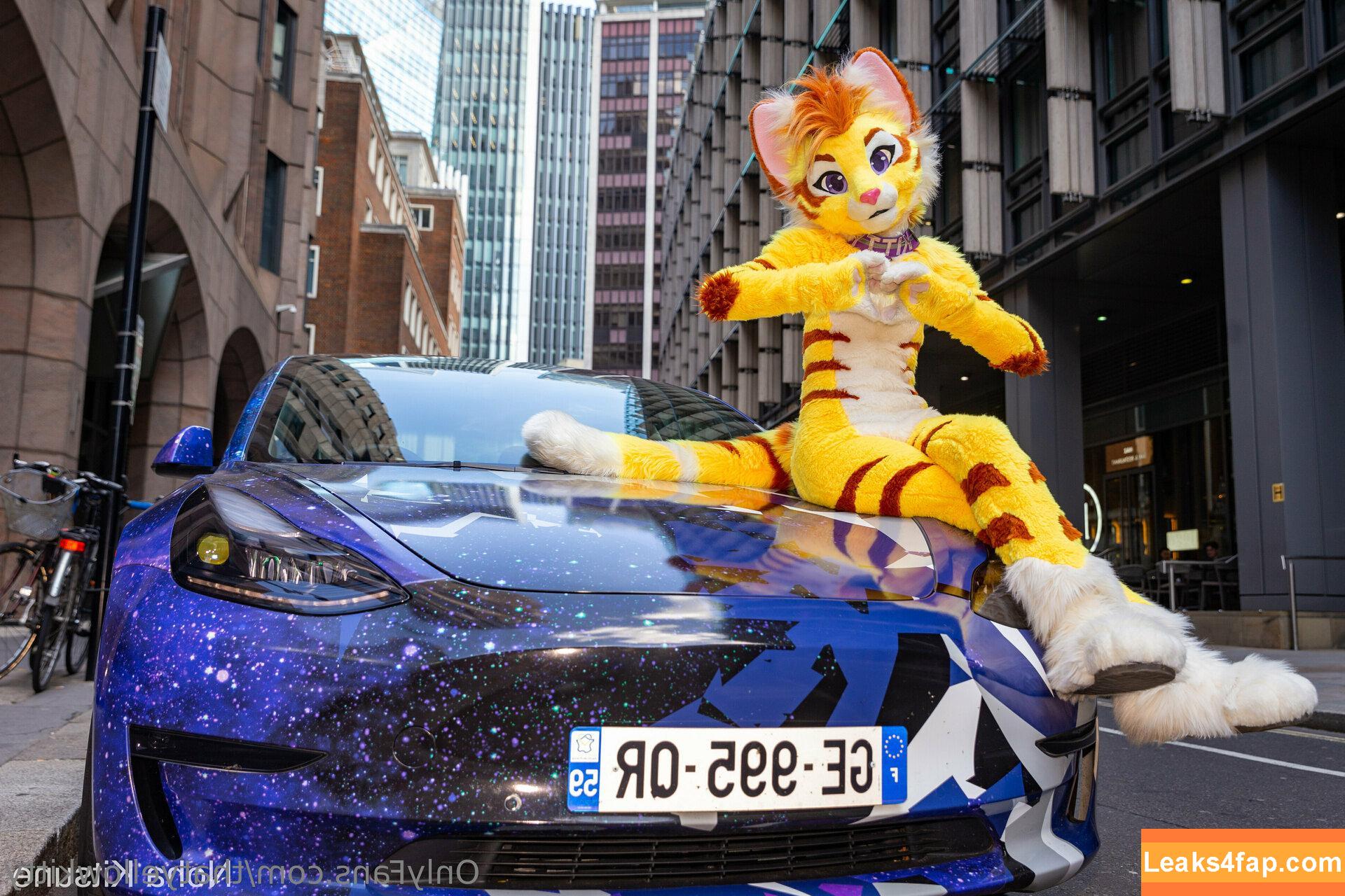 thatyellowkitty /  leaked photo photo #0002