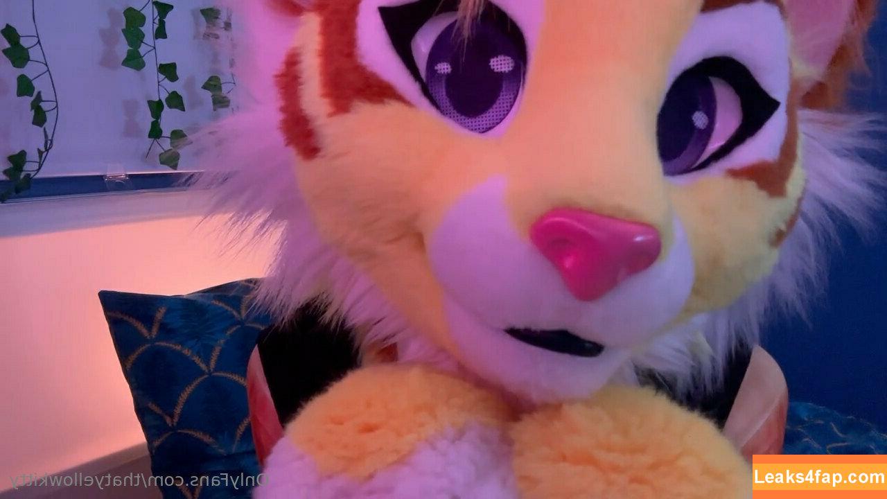 thatyellowkitty /  leaked photo photo #0037