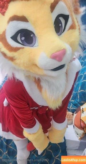 thatyellowkitty photo #0075