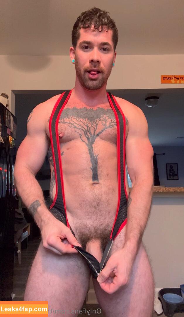 thatyogafvcker /  leaked photo photo #0100
