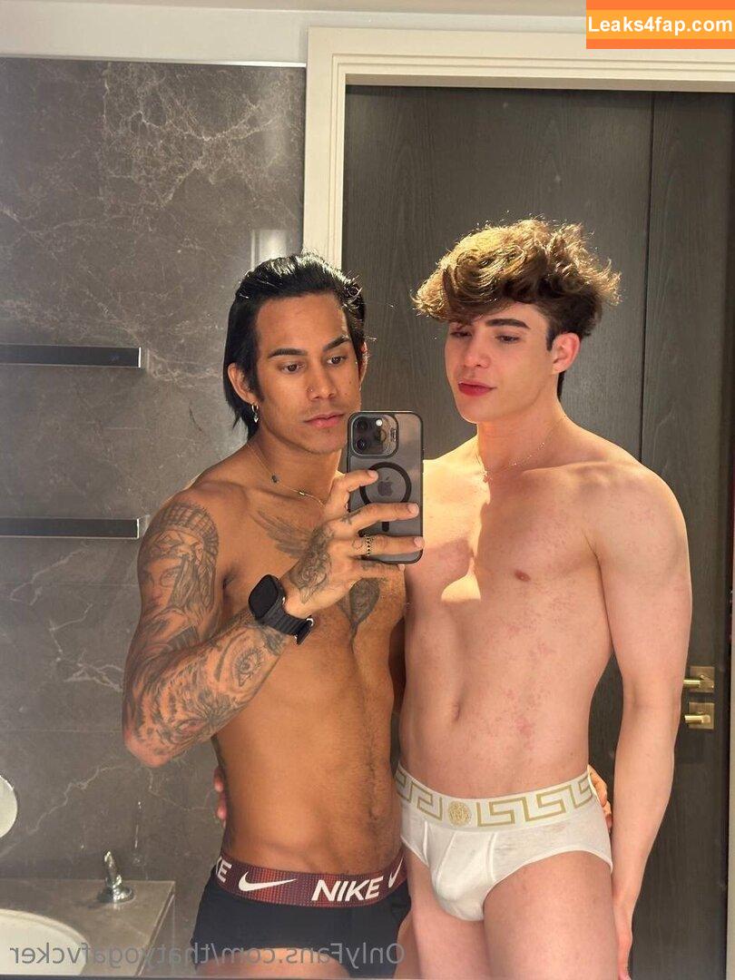 thatyogafvcker /  leaked photo photo #0197
