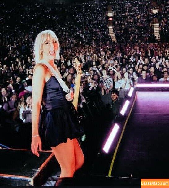 The Beaches / thebeachesband leaked photo photo #0020