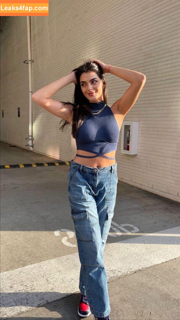 The Best Navels / Bellies / Belly Buttons / UmbilicusFetish / eeseooes / https: / itsashley_lynn / vivianmariewong leaked photo photo #0051