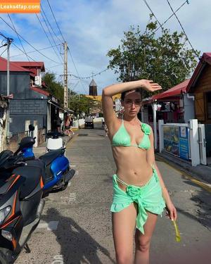 The Best Navels photo #0005