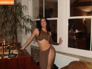 The Best Navels photo #0022