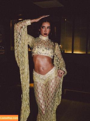 The Best Navels photo #0023