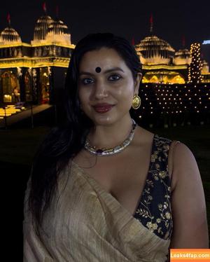 The_doe_eyed_gurl photo #0068