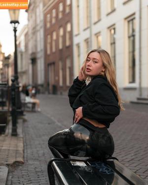 The Dutch Latex Goddess photo #0017