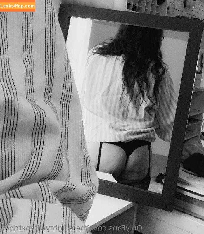 The Naughty Wife Next Door / mrssinful4 / thenaughtywifenxtdoor leaked photo photo #0010