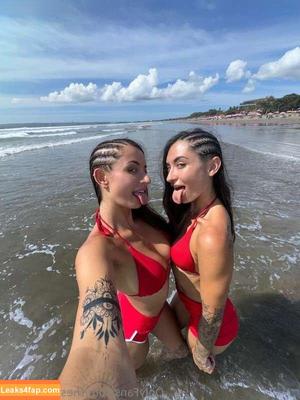The Sereno Twins photo #0023