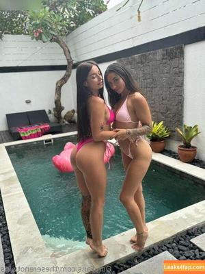 The Sereno Twins photo #0052
