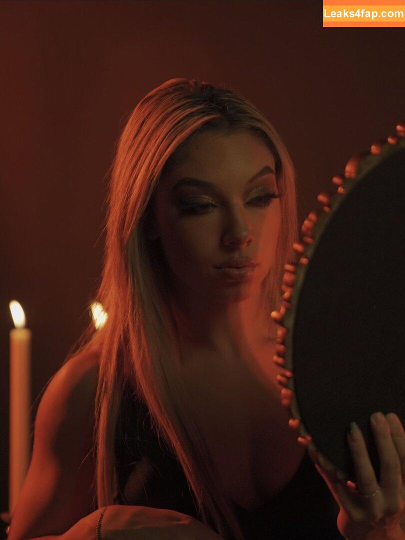 Thea Hail / theahail_wwe leaked photo photo #0325