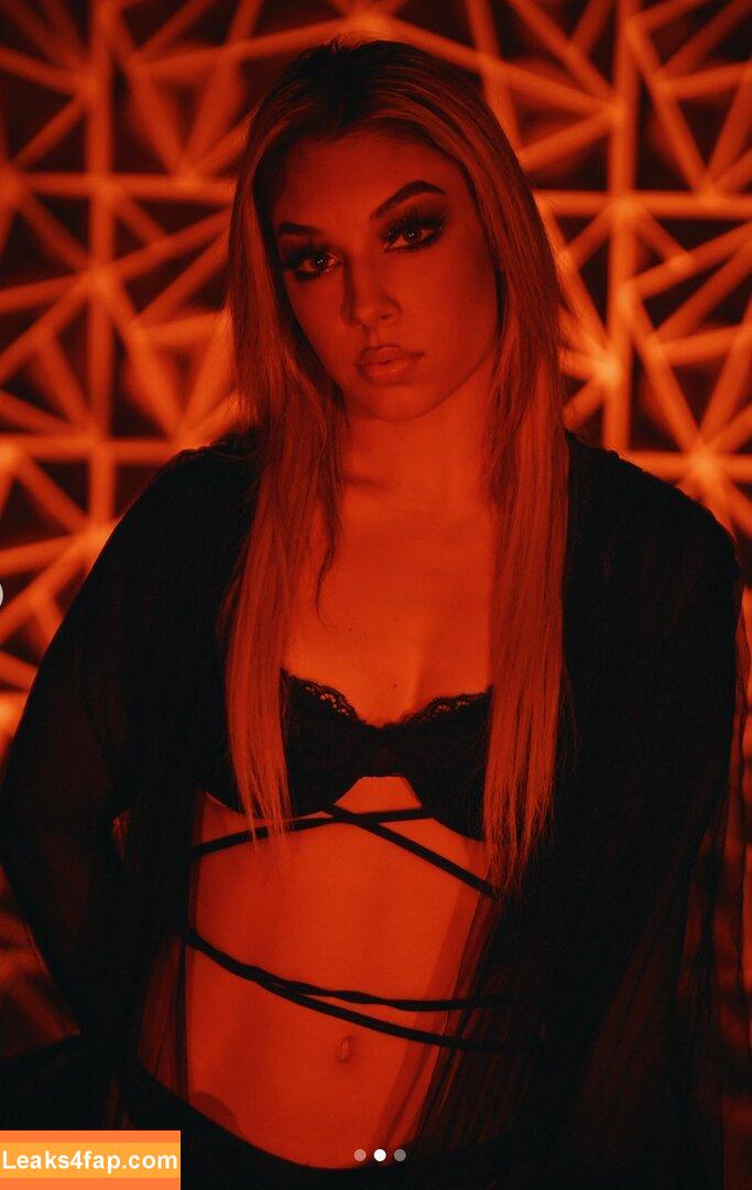 Thea Hail / theahail_wwe leaked photo photo #0343