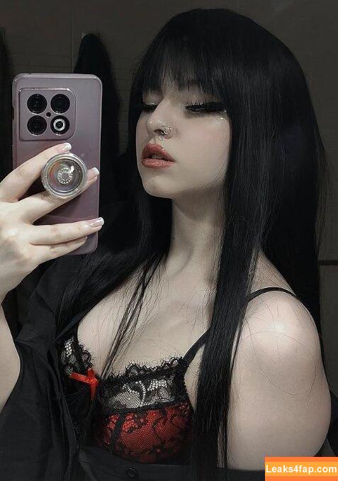 theakaleina / ihatelaiika leaked photo photo #0105
