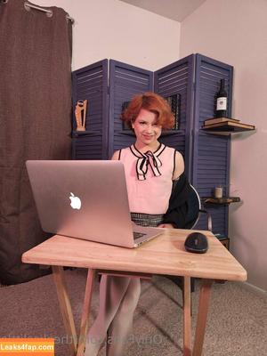 thealicelittle photo #0001