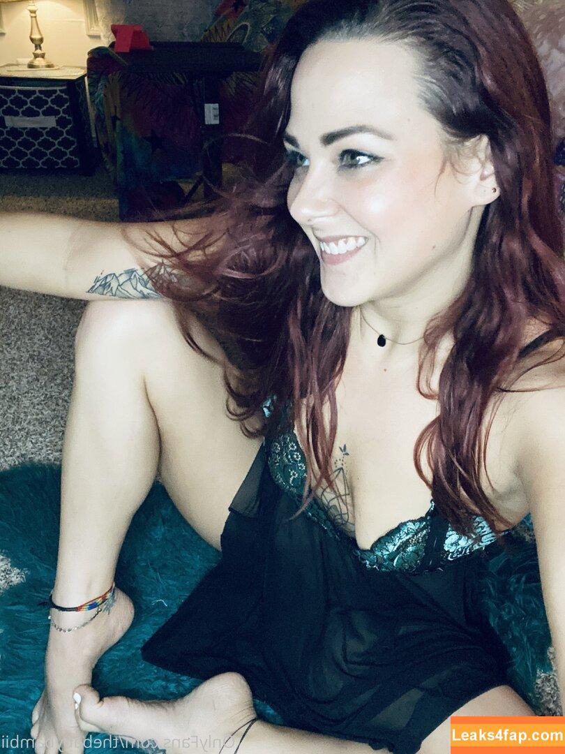 thebabybambii / bambii.rae / thebabybambi leaked photo photo #0005