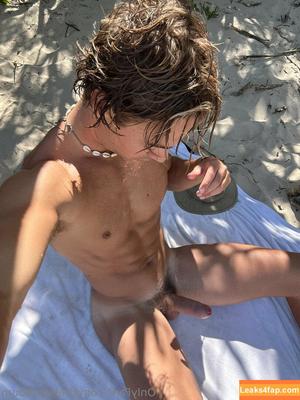 thebeachbum photo #0019