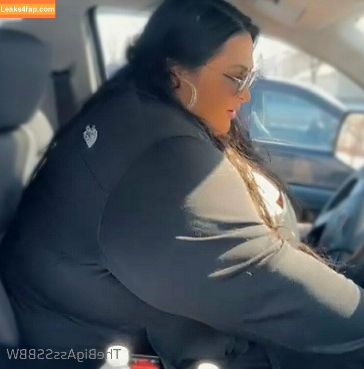 thebigassssbbw1 / thebigglooom leaked photo photo #0084