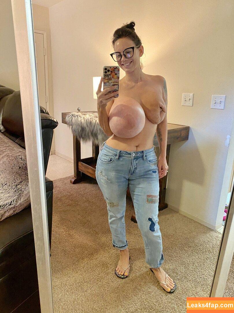 thebrittanyxoxo / brittanyelizabethxoxo leaked photo photo #0468