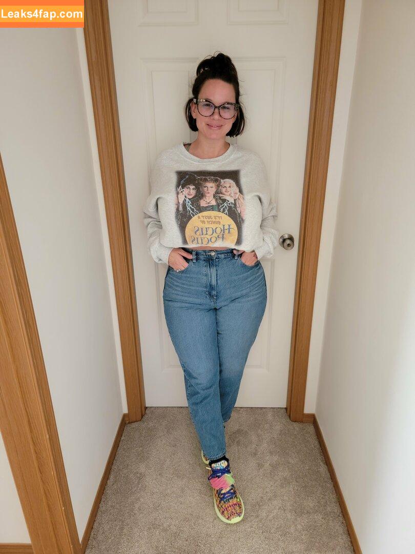 thebrittanyxoxo / brittanyelizabethxoxo leaked photo photo #0485