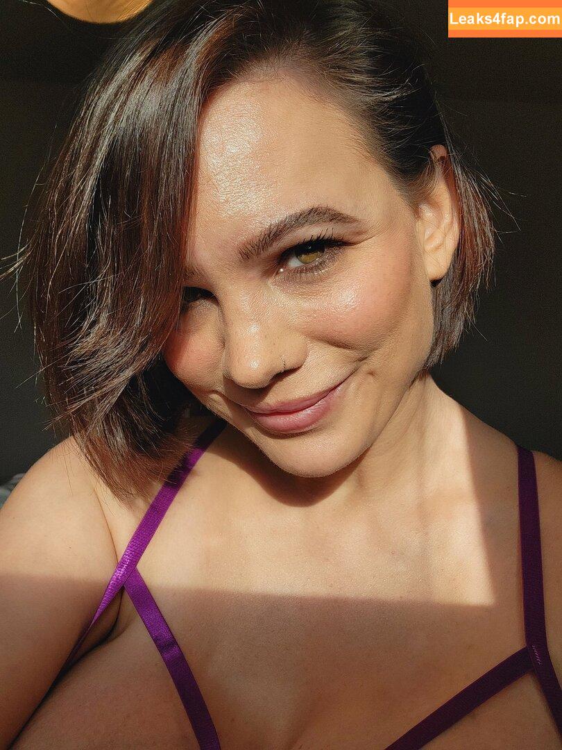 thebrittanyxoxo / brittanyelizabethxoxo leaked photo photo #0489