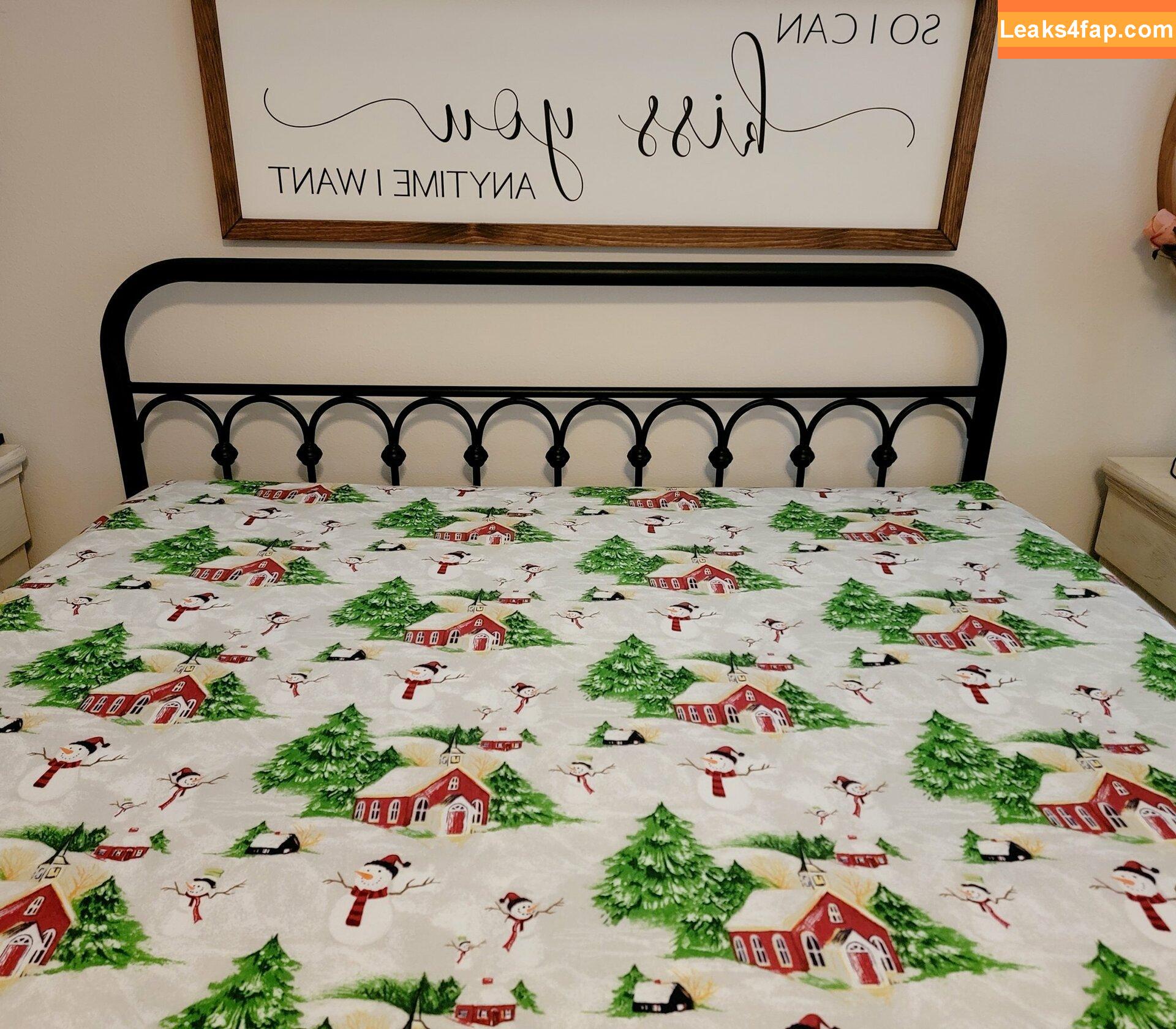 thebrittanyxoxo / brittanyelizabethxoxo leaked photo photo #0527