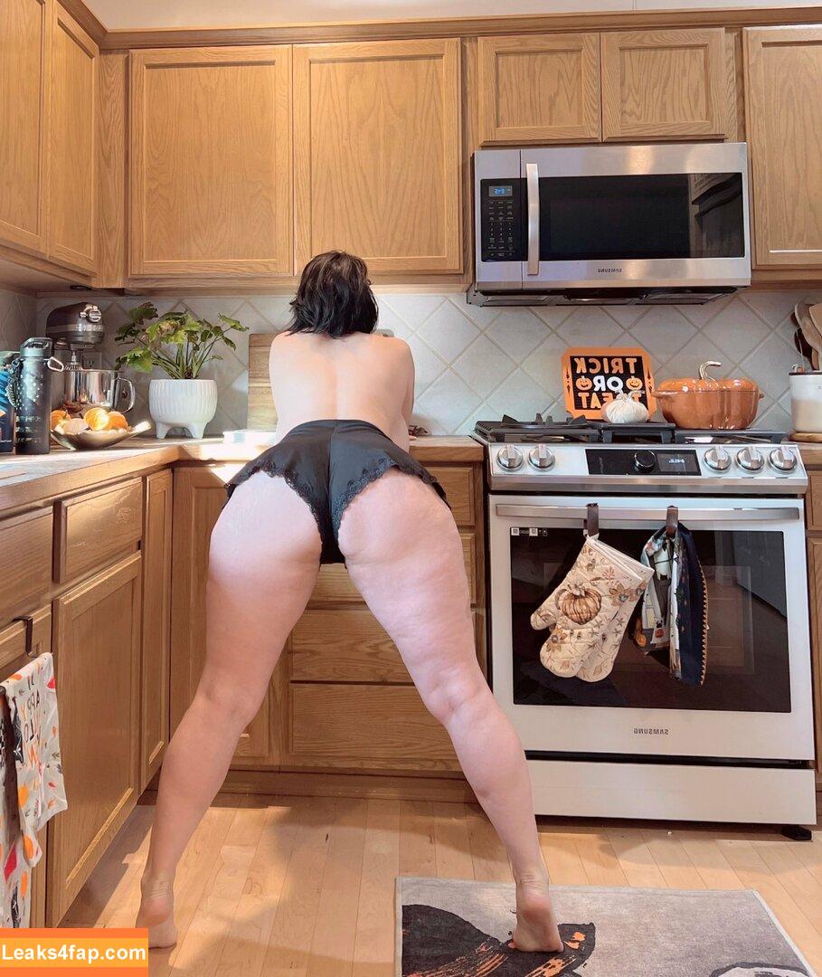 thebrittanyxoxo / brittanyelizabethxoxo leaked photo photo #0574