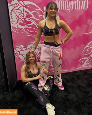 thebuffblond photo #0021