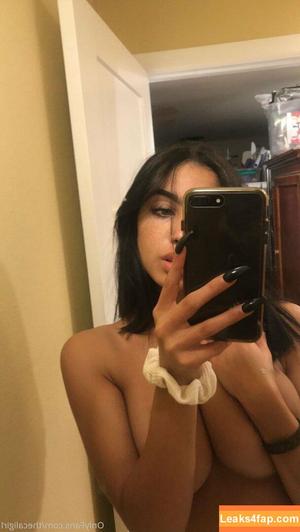 Thecaligirl photo #0579