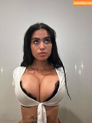 Thecaligirl photo #0914