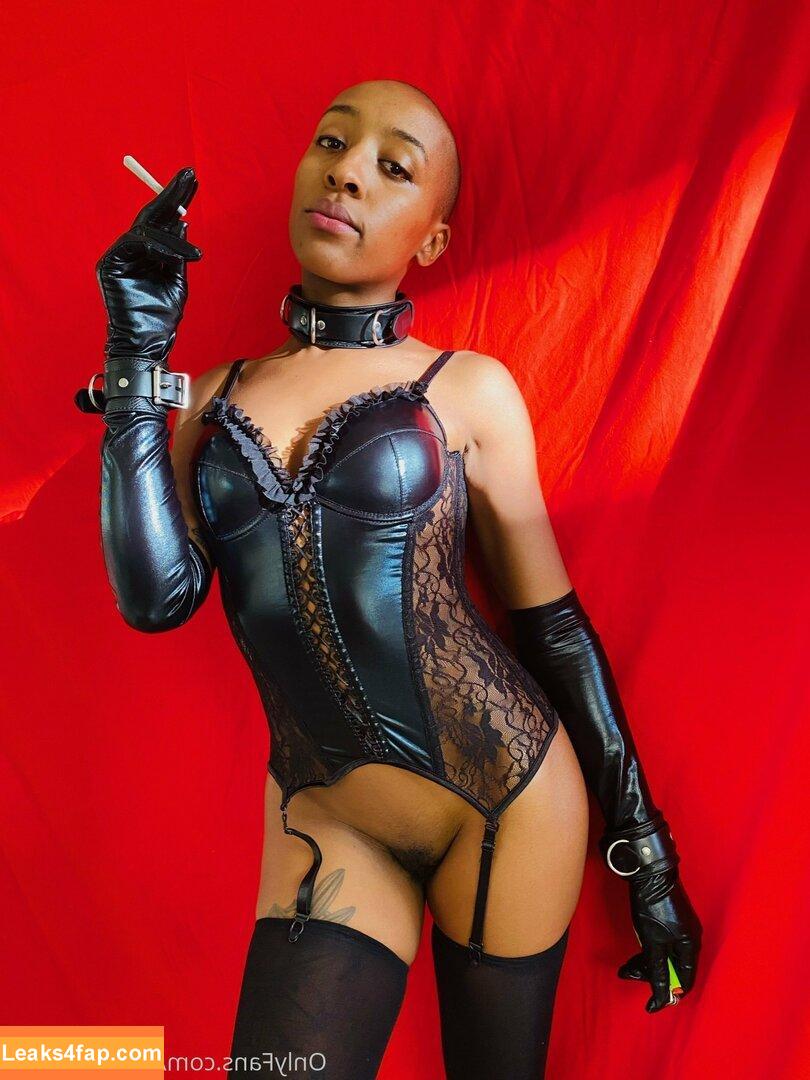 thecleopanda /  слитое фото фото #0108