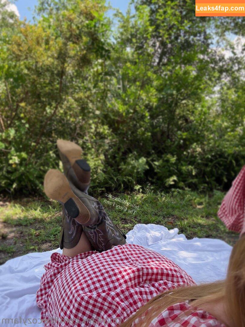 thecozyfarm / the_cozyfarm leaked photo photo #0002