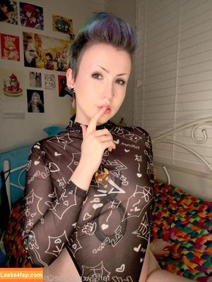 TheCrimsonCount photo #0052