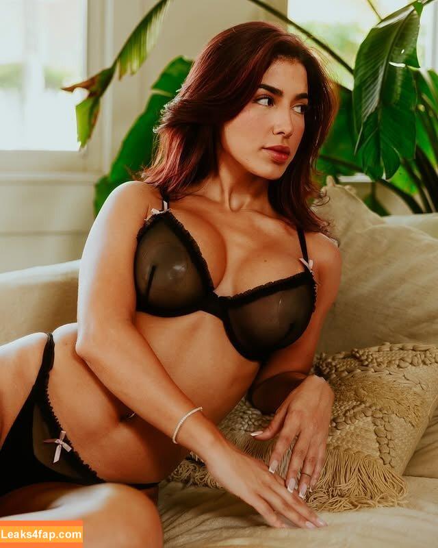 thedanihin / Daniela Hincapie / daniihiin leaked photo photo #0009