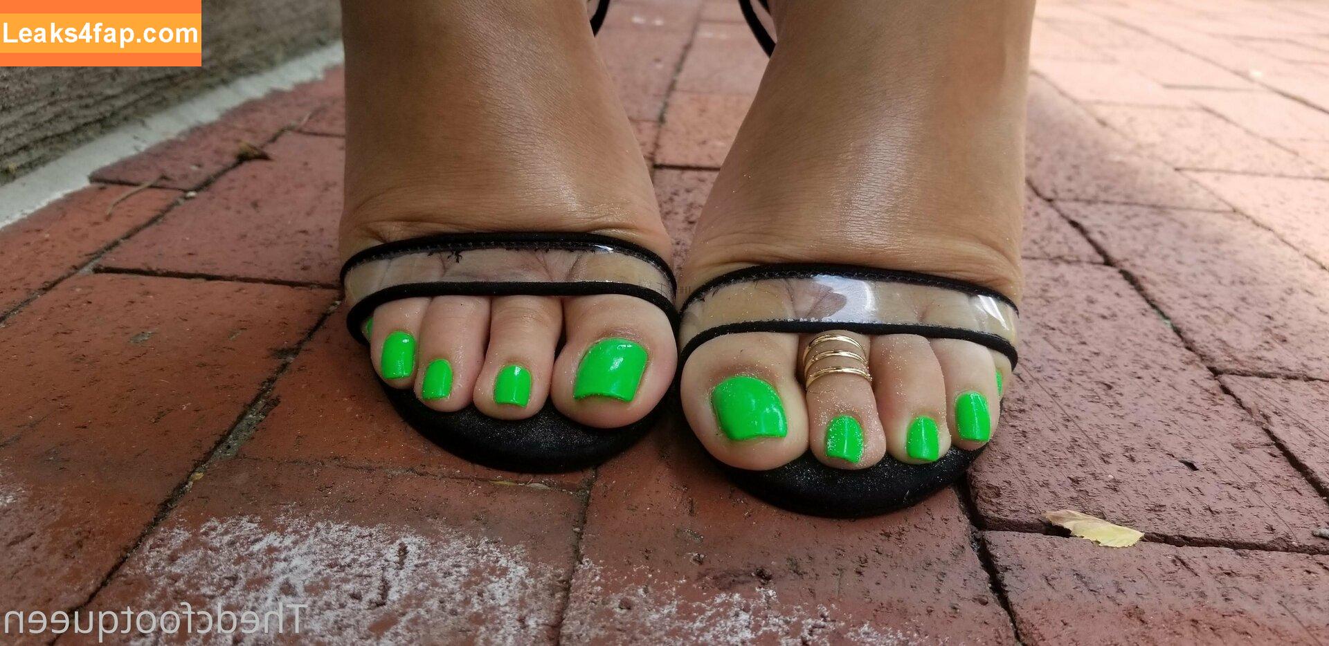 thedcfootqueen /  leaked photo photo #0027