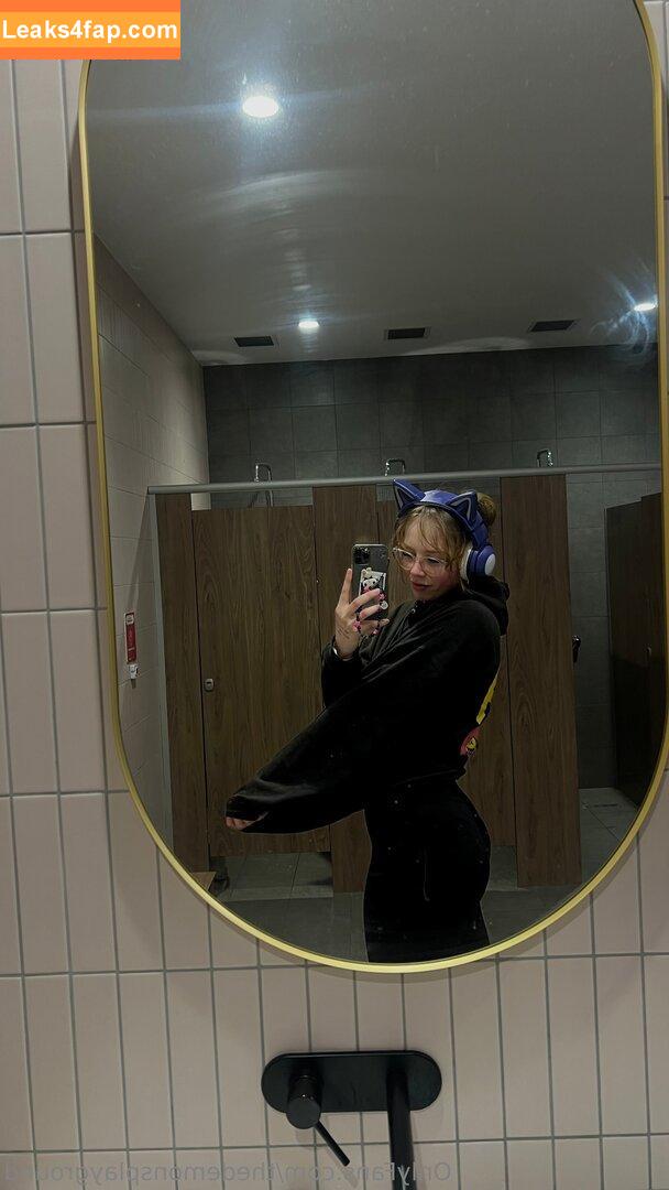 thedemonsplayground /  leaked photo photo #0002
