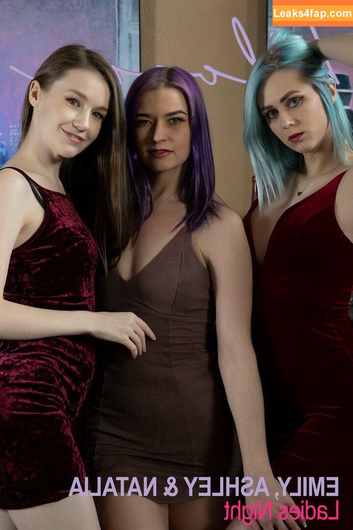 theemilybloom / heidi.rom / heidi_rom leaked photo photo #0054