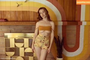 theemilybloom photo #0217