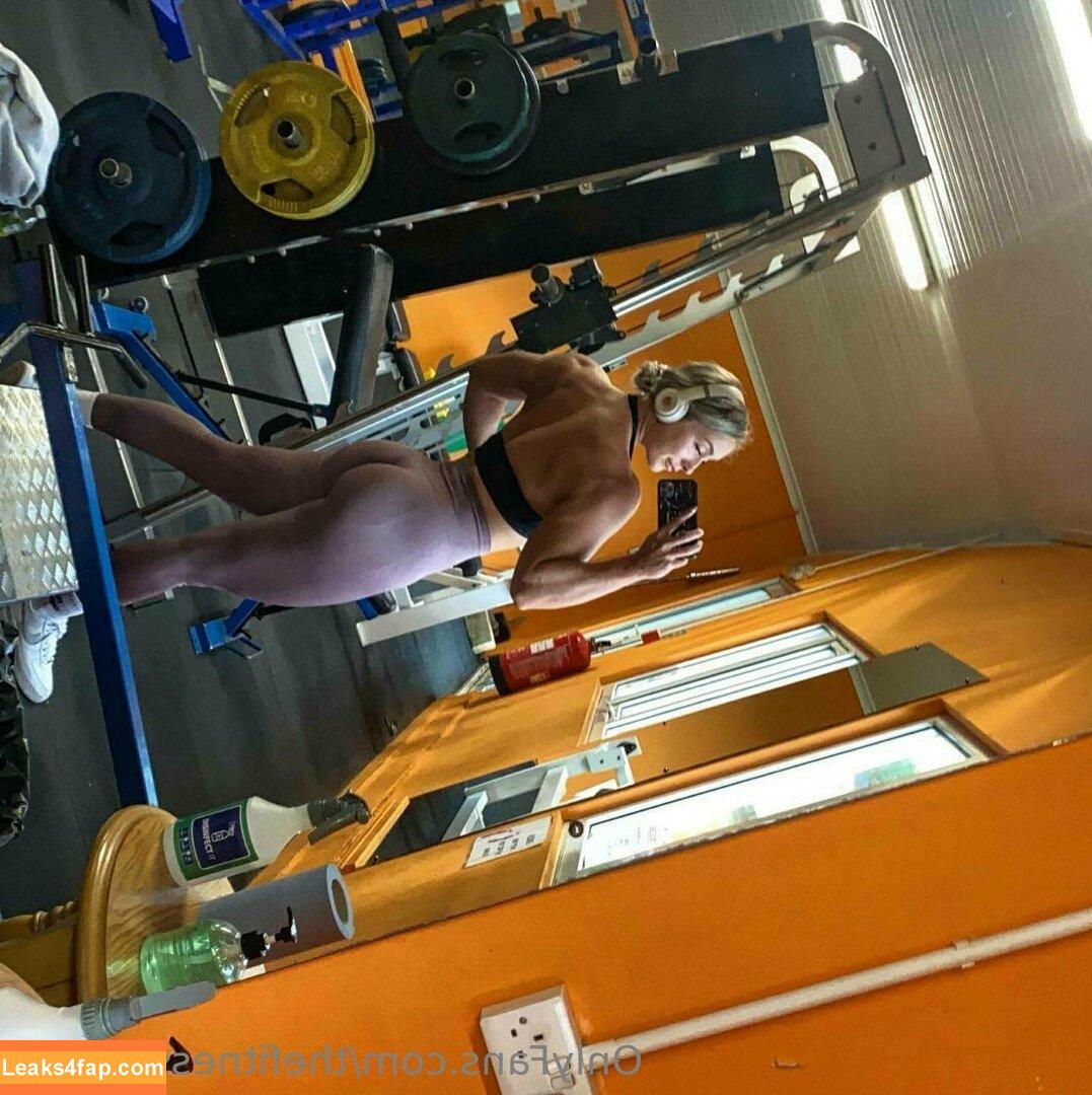 thefitnessbarbiie / thefitnessbarbie leaked photo photo #0024