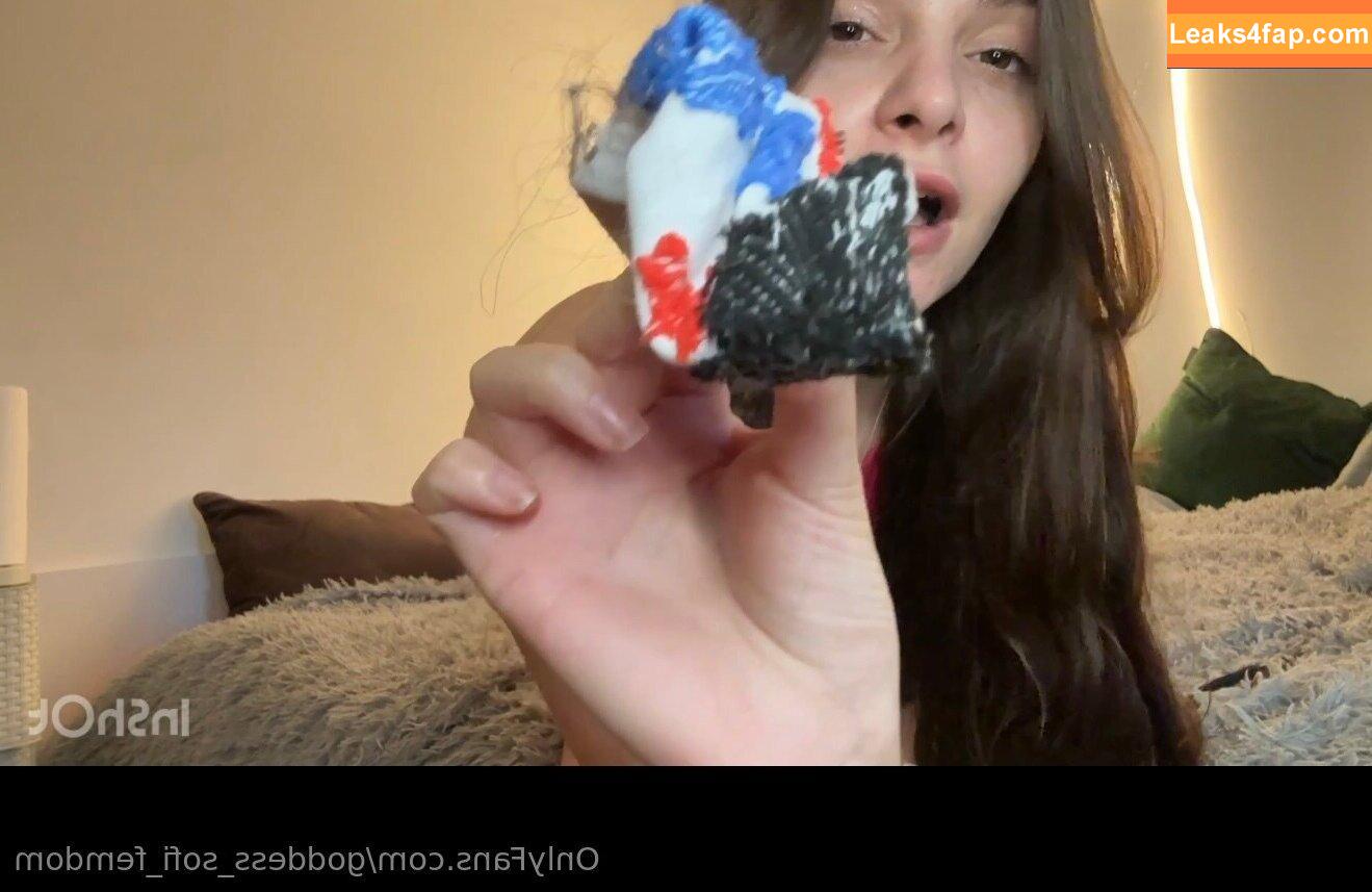 TheGoddess_Sofi / goddess_sofi_femdom / https: слитое фото фото #0006