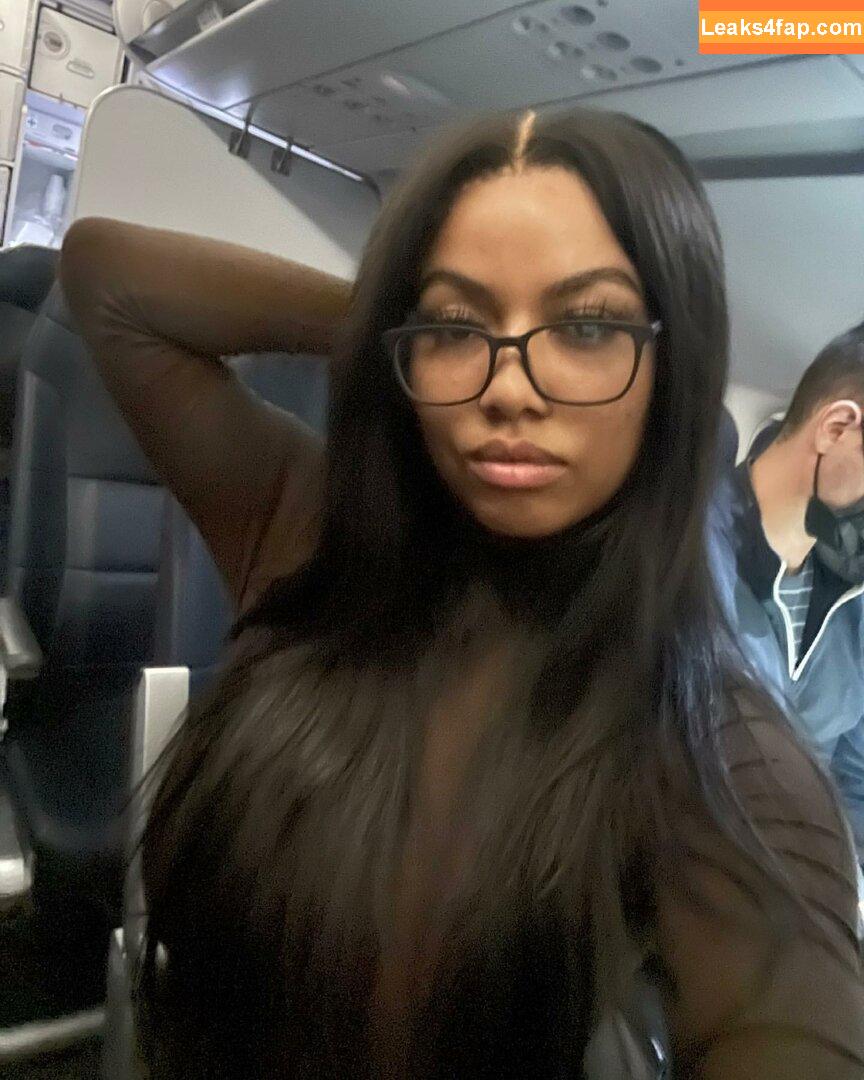 thelailalove /  leaked photo photo #0038